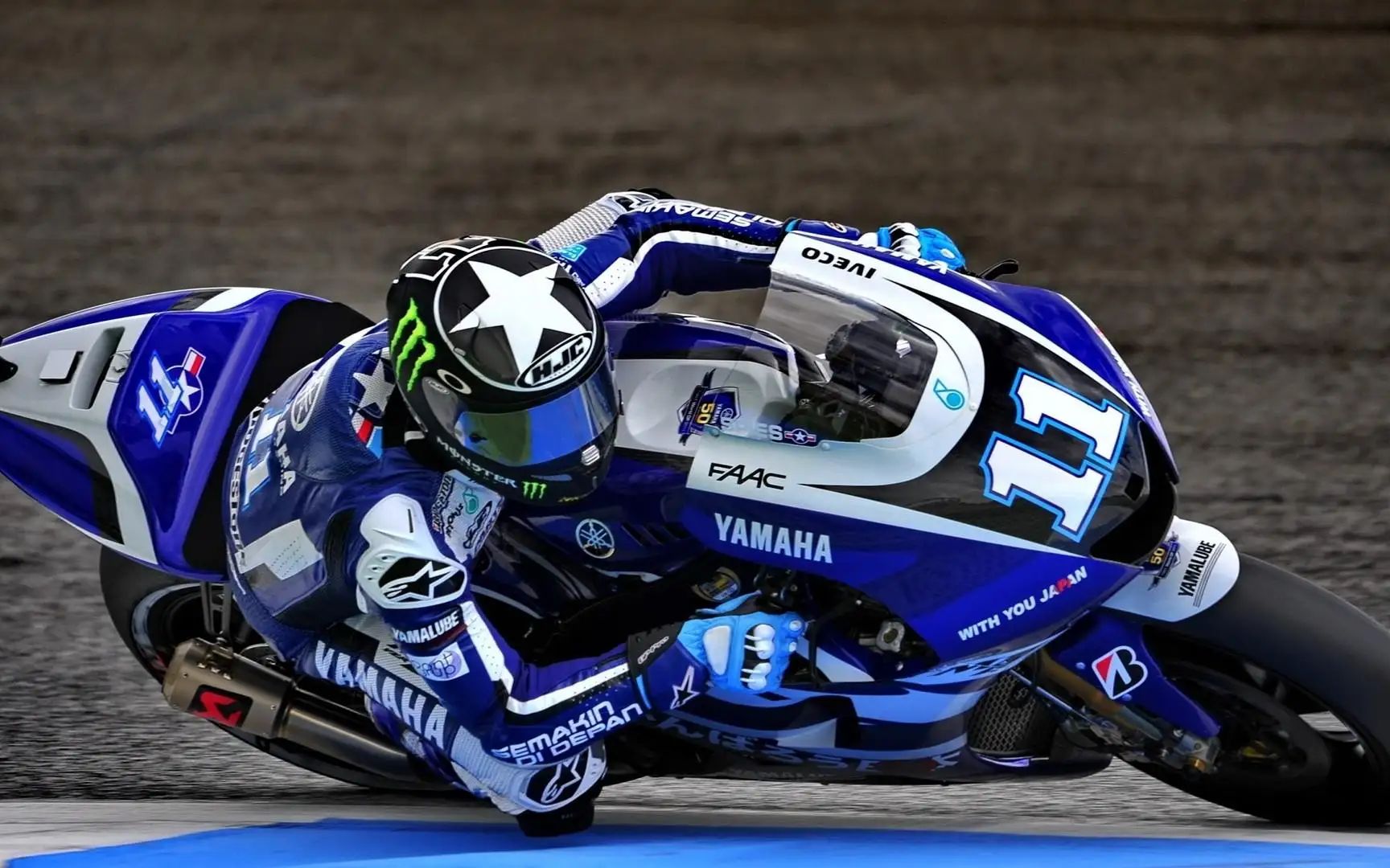 近距离感受下曼岛tt的速度