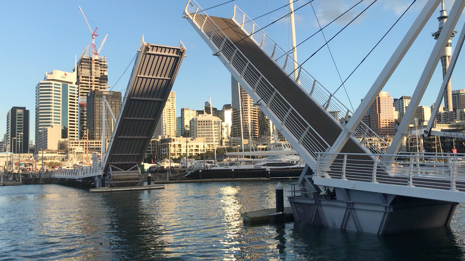 奥克兰wynyard crossing液压升降桥升降全过程