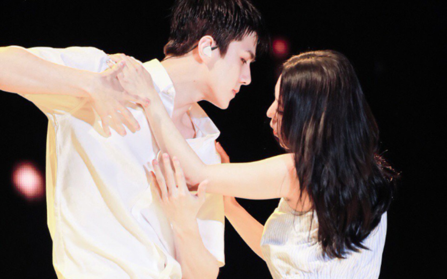 【boa】【吴世勋】only one cut Ⅰ 舞美造型氛围感拉满 Ⅰ 这场在我