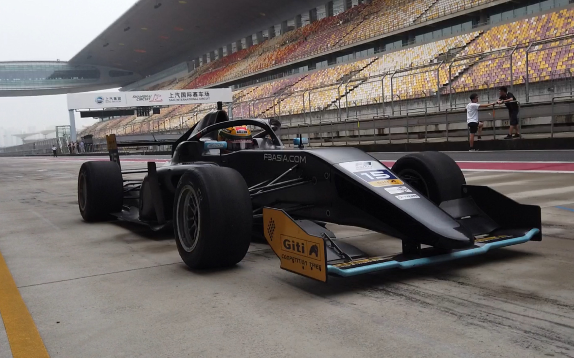 上海f1国际赛车场f3方程式车载视频最高时速250kmh203800