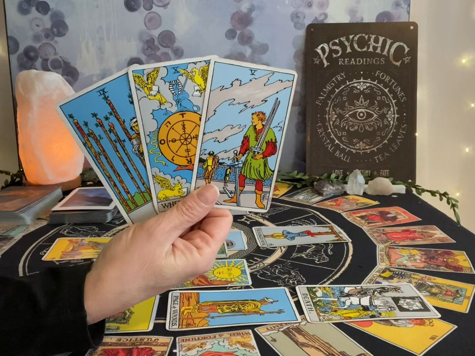 处女座塔罗牌 2024年3月——转型周期开始❤️💰🌎