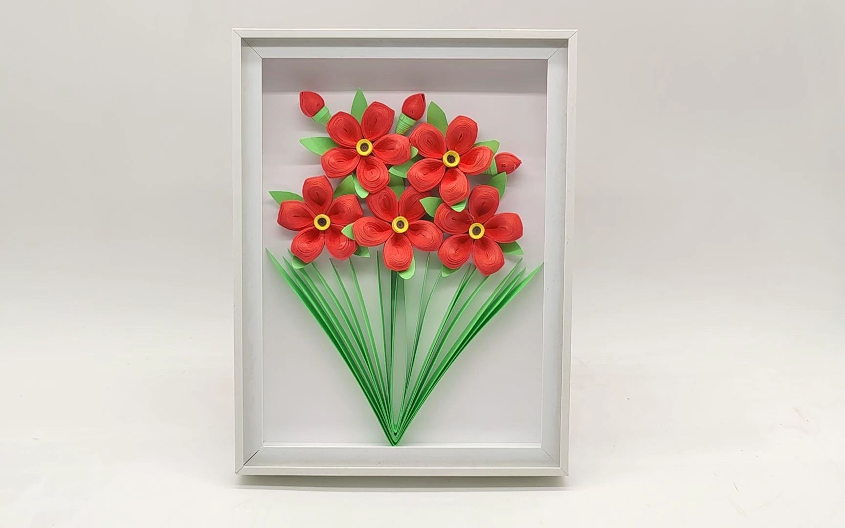 【衍纸艺术】平面衍纸作品-一分钟衍纸教程,来跟着大叔一起手工制作