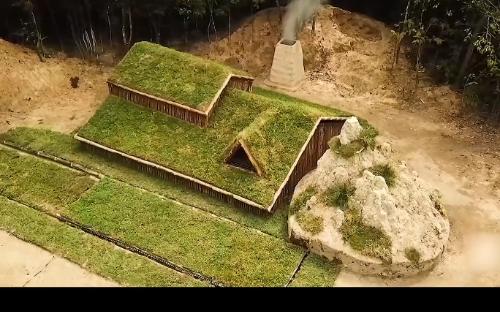 荒野建造,兄弟一天都闲不下来,为自己搭建一个地下小屋