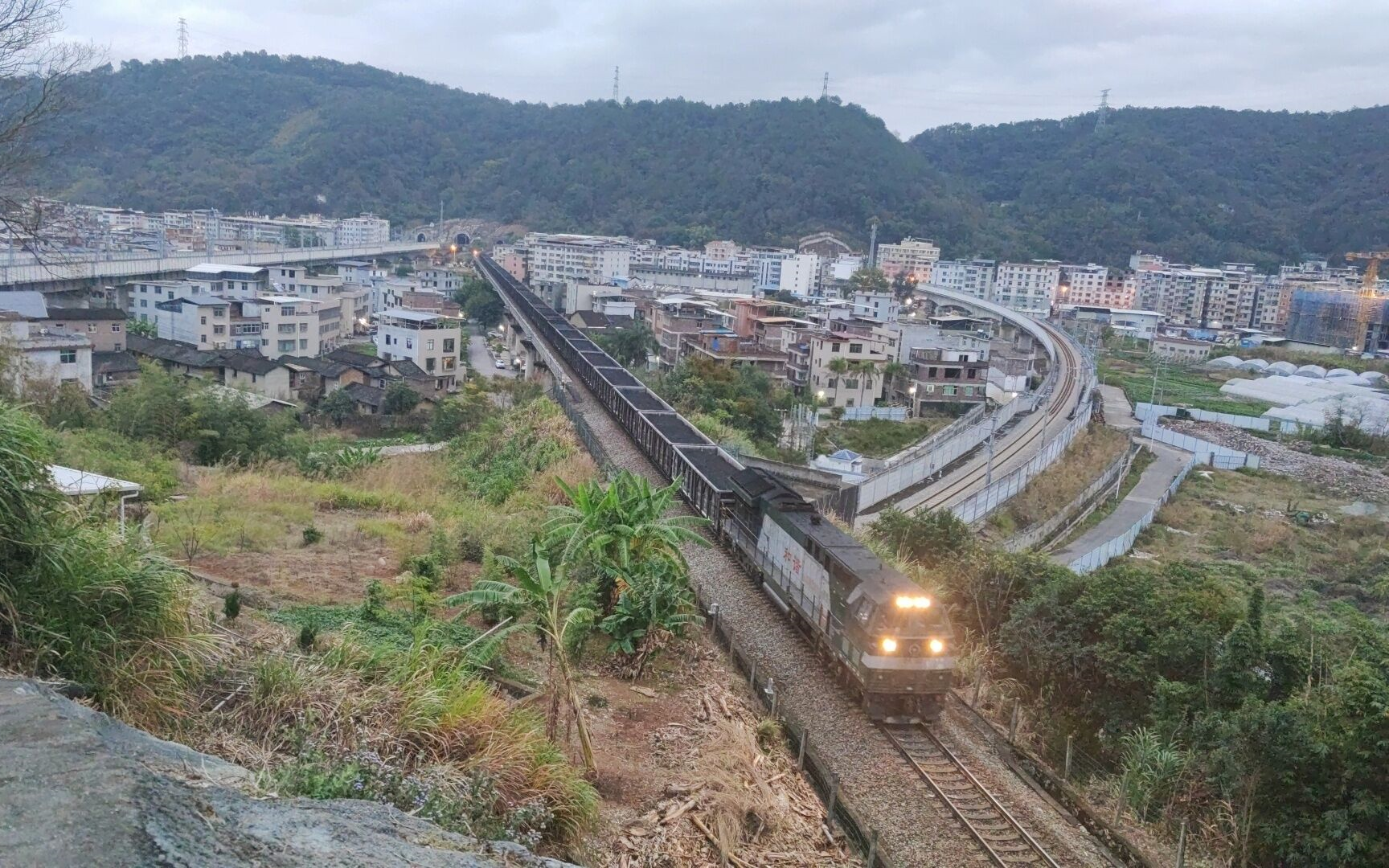 赣龙线hxn5上行直通货列_哔哩哔哩_bilibili