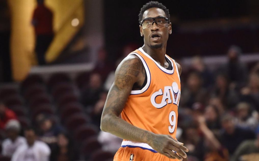 活动  nba2kol2 s7赛季超级蓝领中锋拉里·桑德斯 排位测评,杠精非说