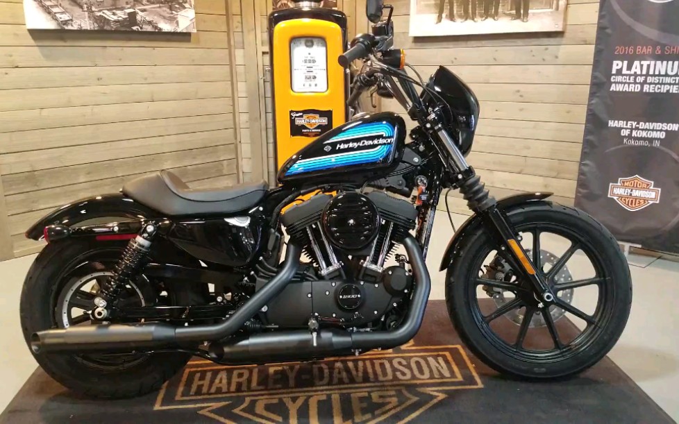 2019款哈雷戴维森 xl1200ns硬汉 亮黑色