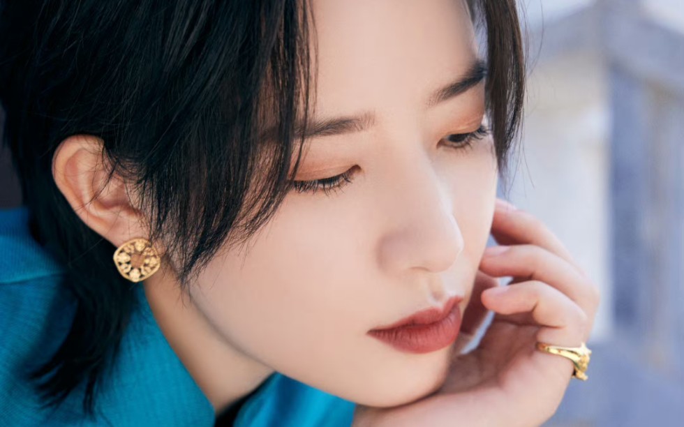 谁懂啊,她真的好漂亮