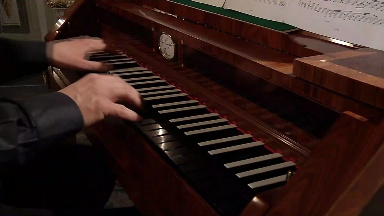 [图]海顿 B小调奏鸣曲 No. 47, Hob XVI 32 Fortepiano