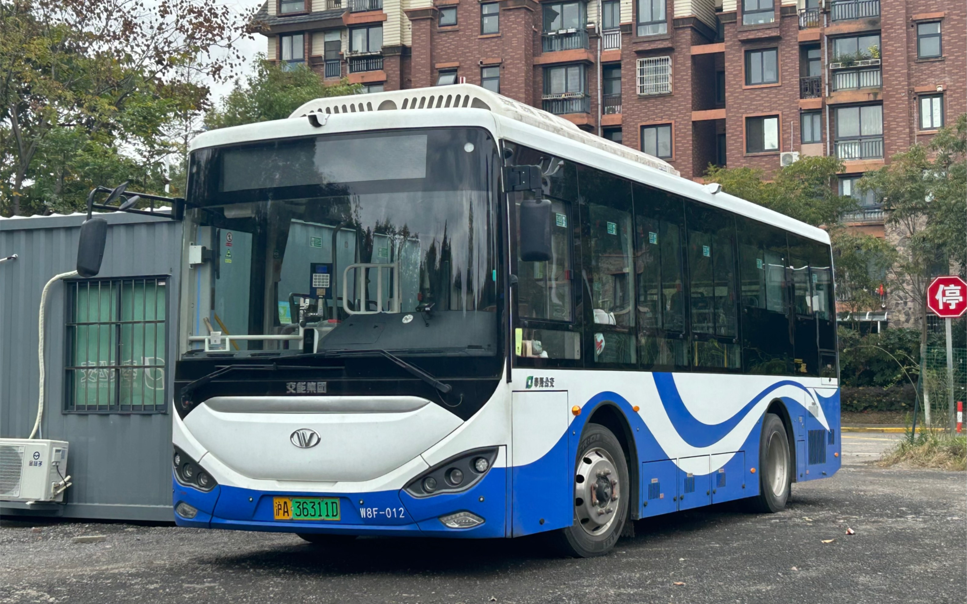 (冬日小路风光)上海公交 奉贤巴士 海湾3线 新杨公路芦五公路方向