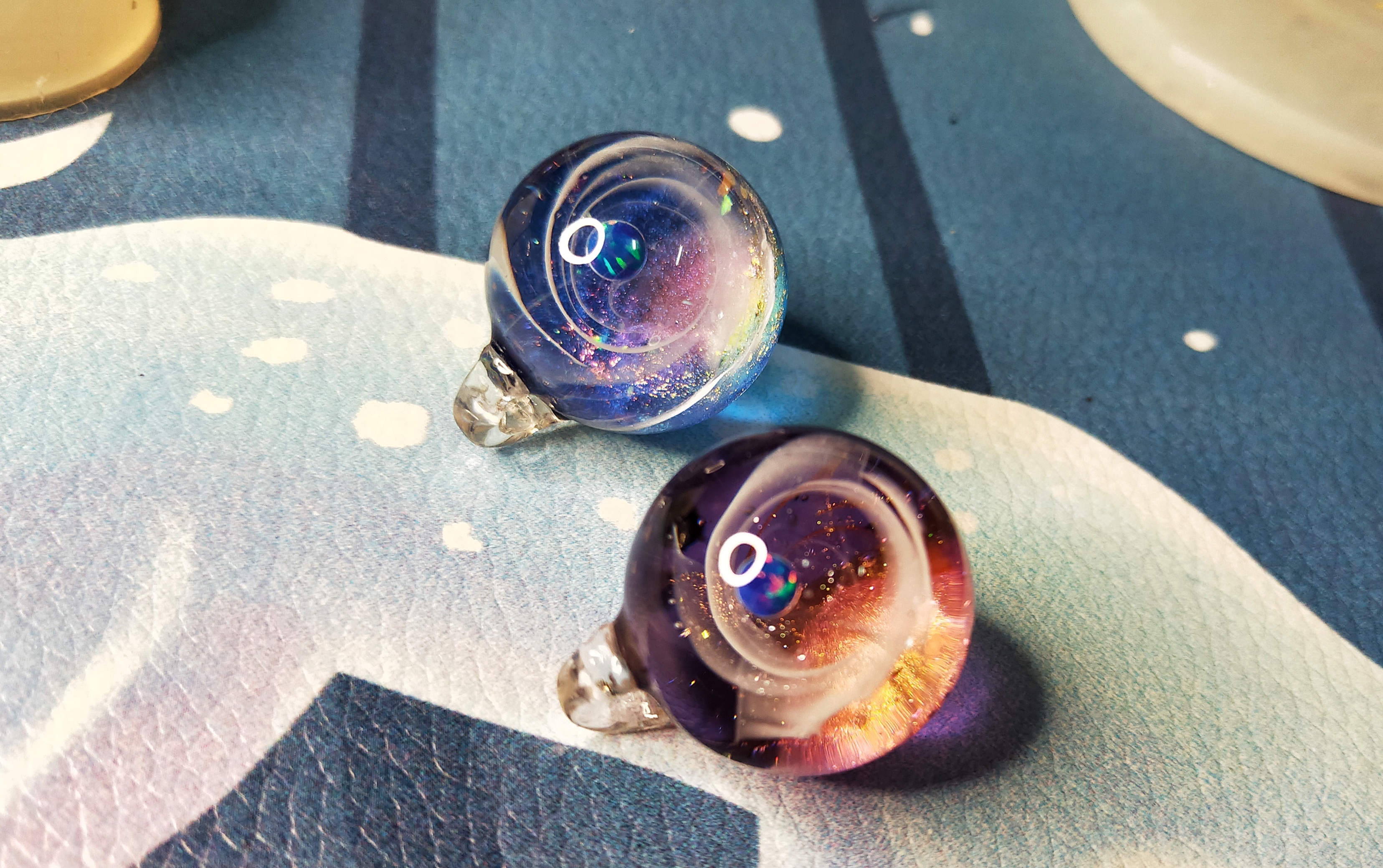 【滴胶】自制星空宇宙球展示_哔哩哔哩_bilibili