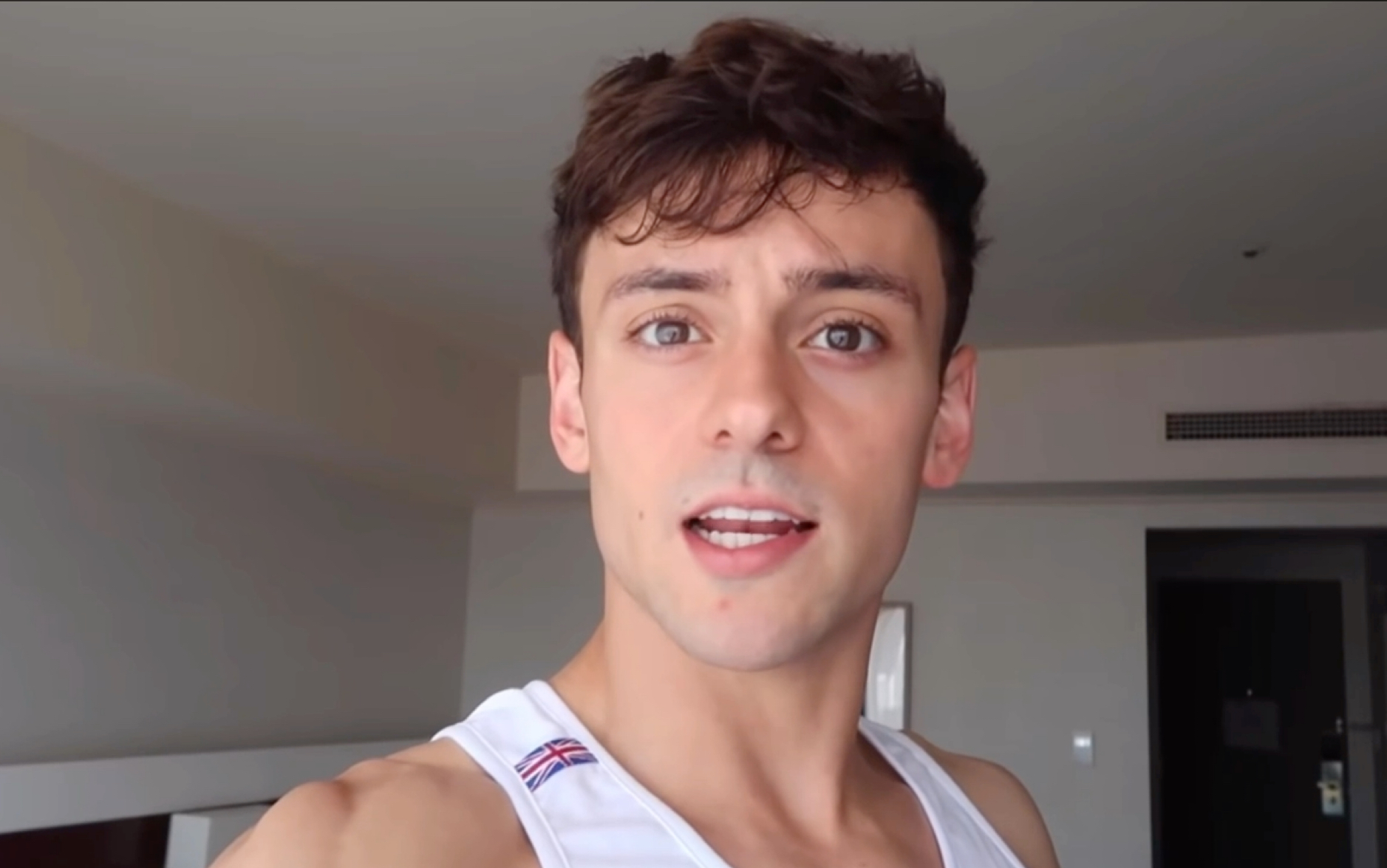 【tom daley】观众席织毛衣的戴利最近在东京做什么 q&a_哔哩哔哩