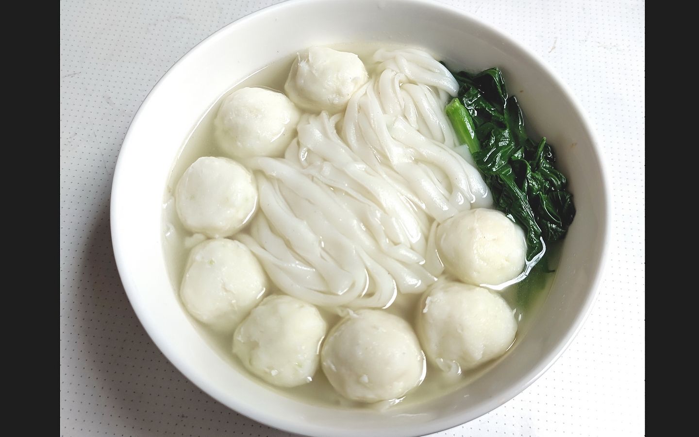 低成本家庭粉面汤底,鸡架瘦肉黄豆芽,5元就好