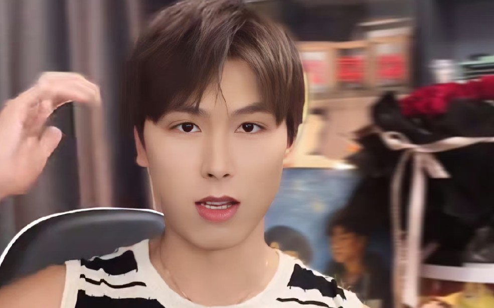 2.15"威威单口相声秀"