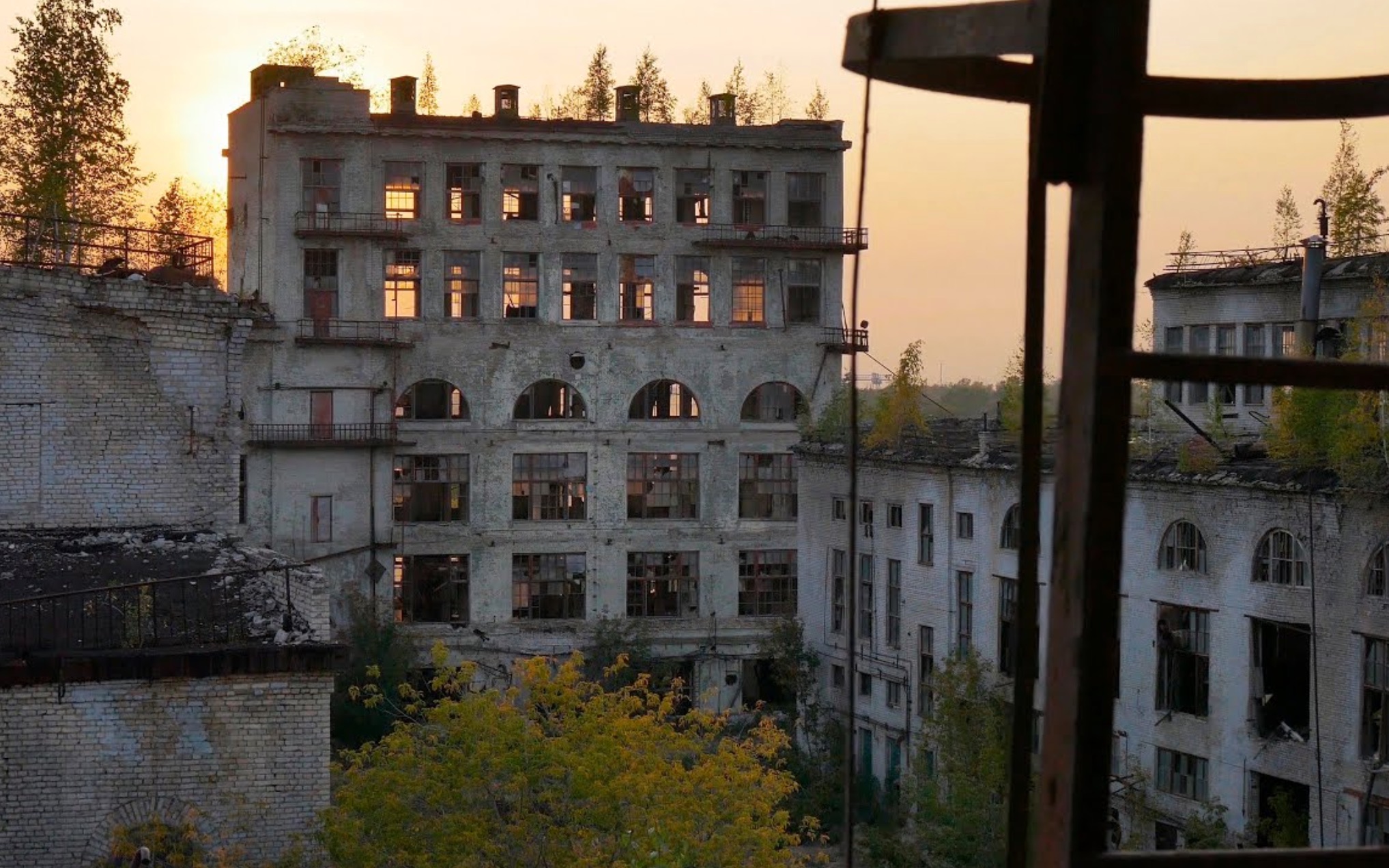 废土探险|捷尔任斯克化学工厂|第2部分_哔哩哔哩_bilibili