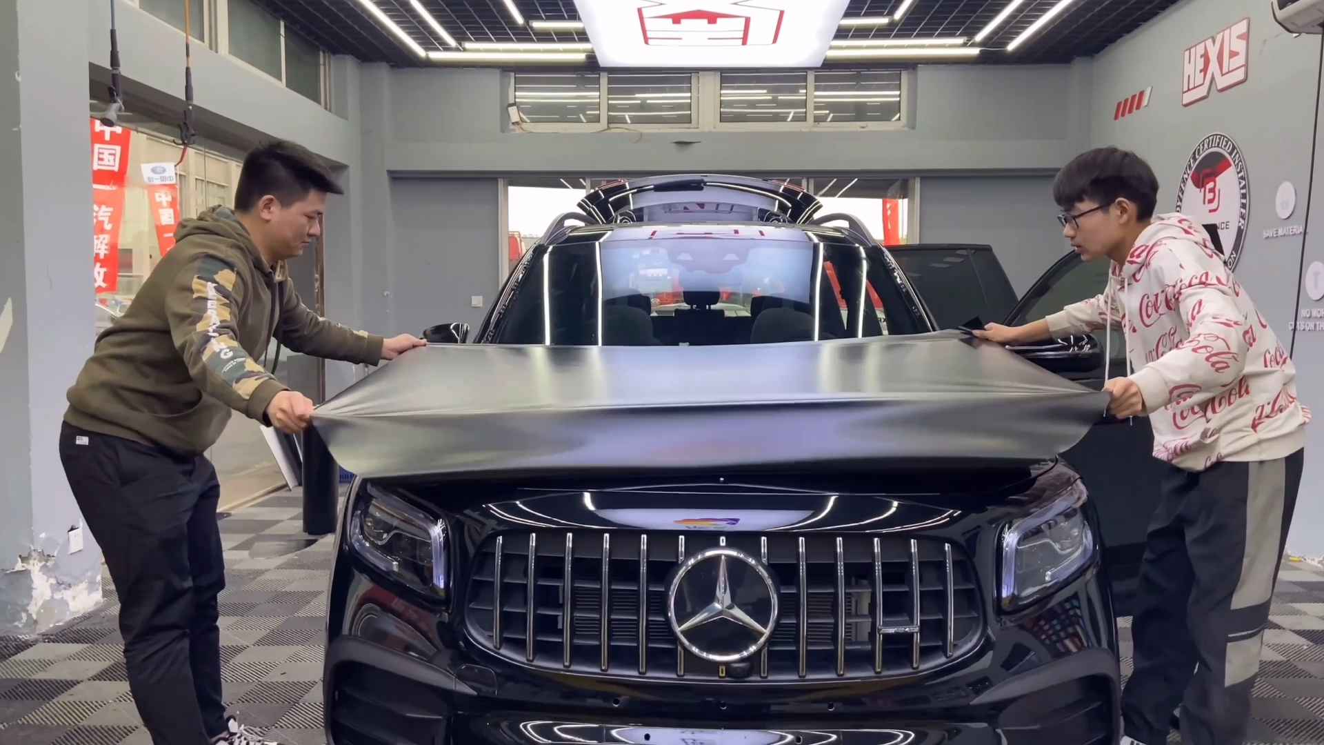 奔驰glb35改色膜陶瓷黑_哔哩哔哩 (゜-゜)つロ 干杯~-bilibili