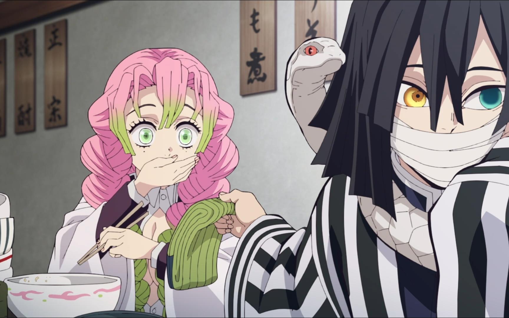 恋柱的过膝袜,原来是蛇柱送的定情信物!