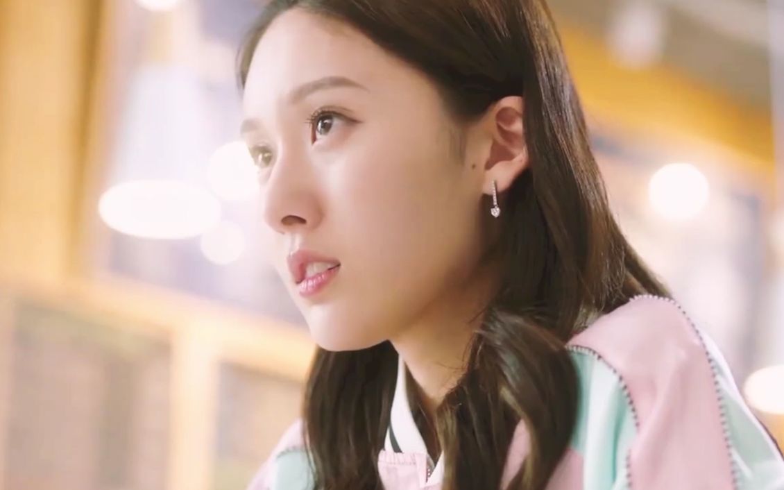 最近傅如乔演唱的《微微》,很多人都非常喜欢,真的是太好听了!