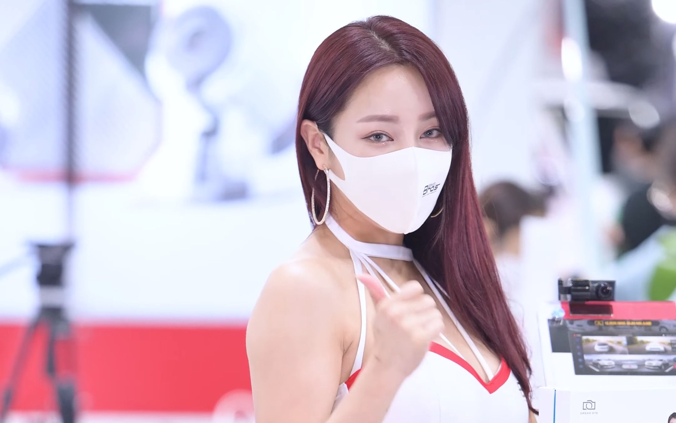 【4k】模特杨诗妍(yeo si-yeon)的"pose"粉丝摄像头 #汽车沙龙周