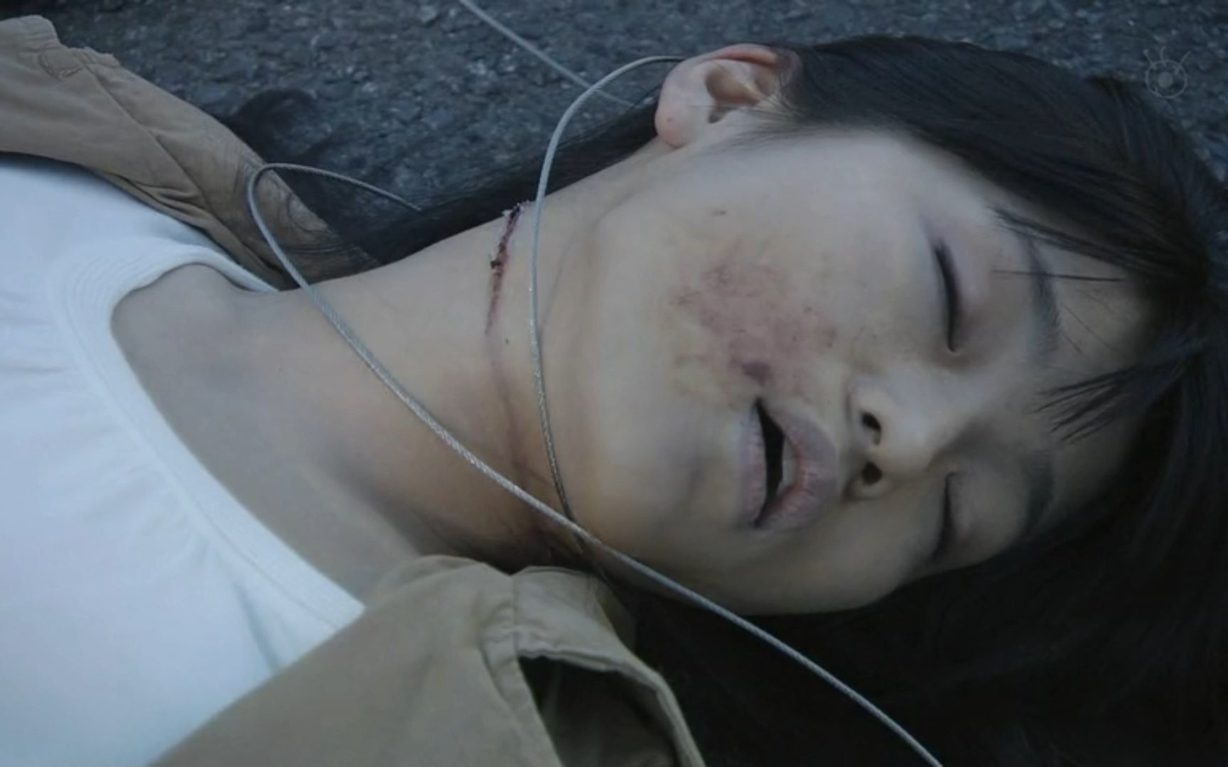 两名女子被勒死后剥掉指甲