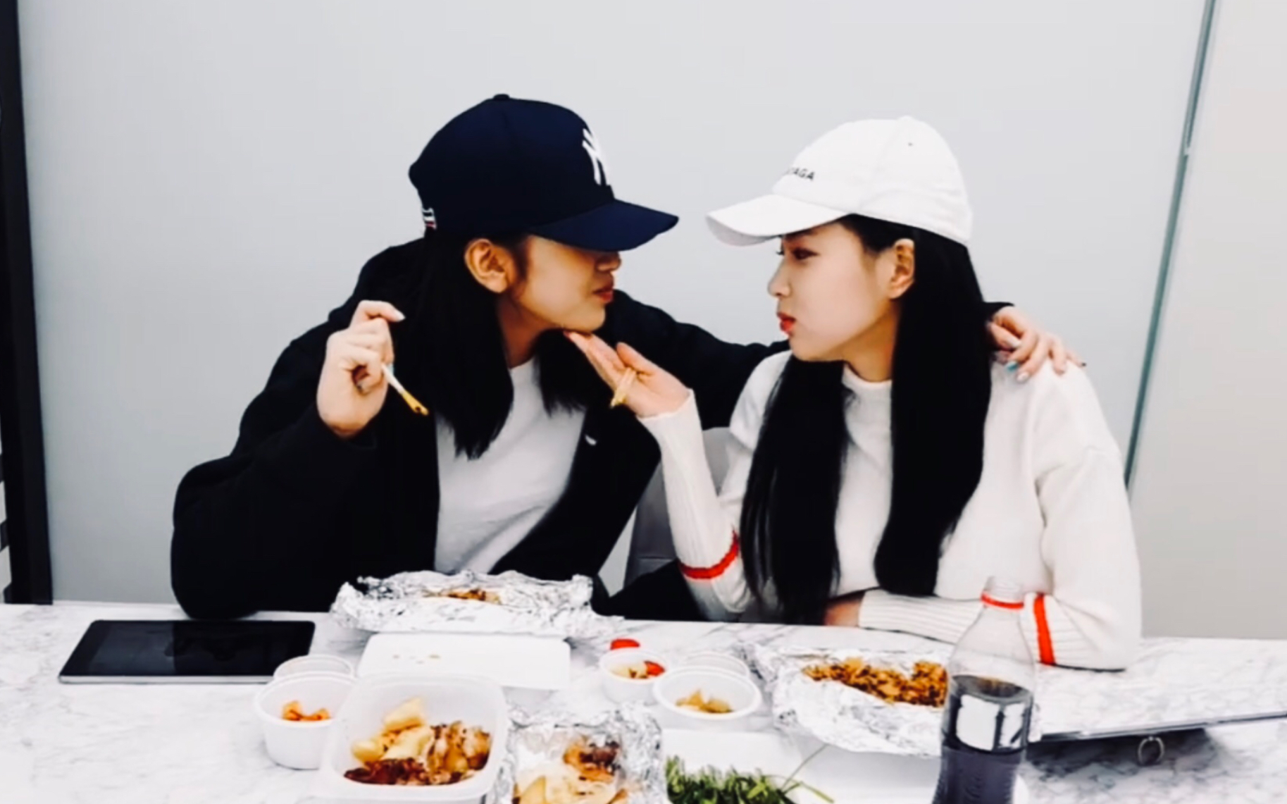 安宥真姜惠元58发糖互动合集第二弹izone宥惠