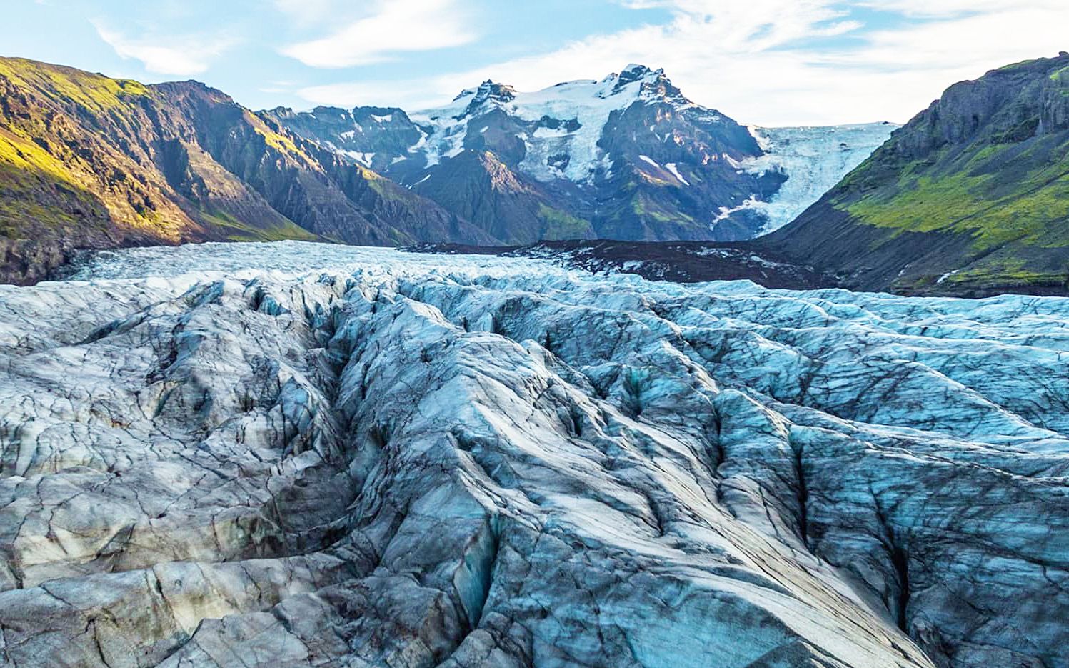 ethereal67 | 空中的冰岛高地