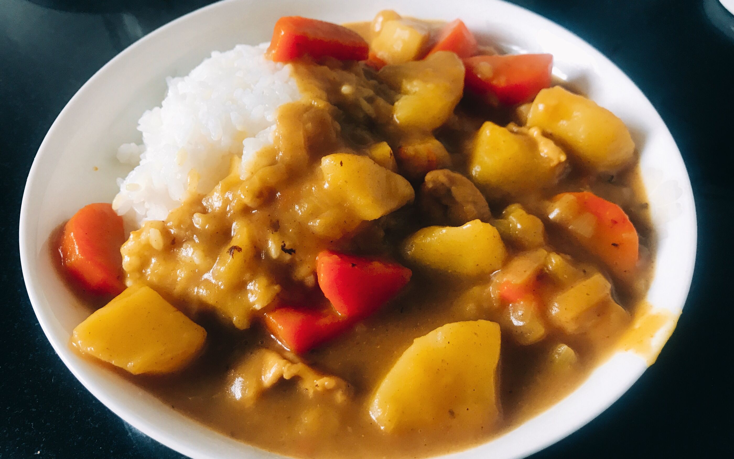 制作简单的咖喱鸡饭