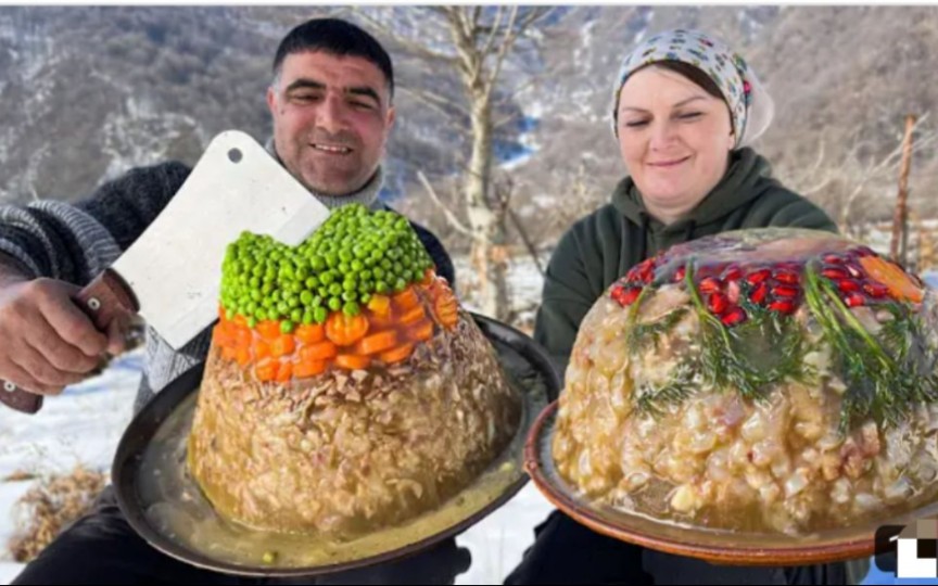 在雪地上制作冻汤,肉冻-阿塞拜疆美食