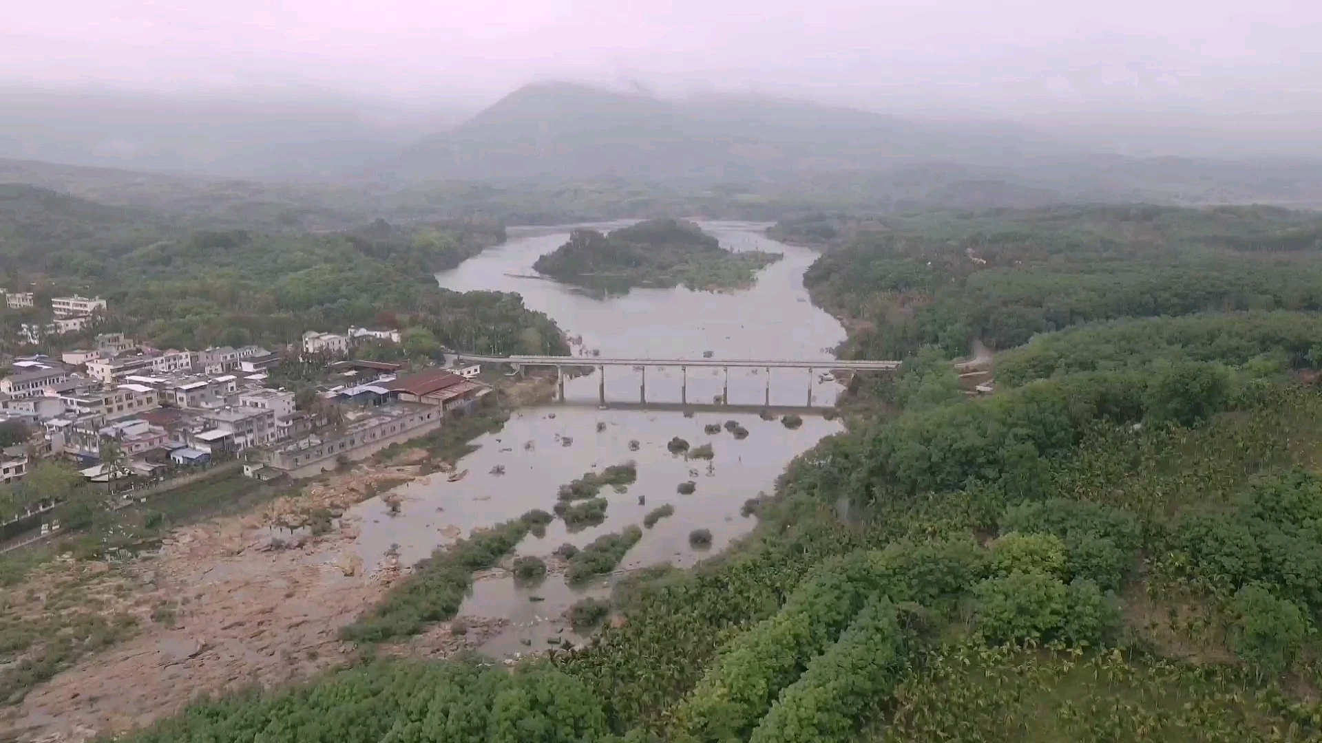 [图]海南琼中和平镇 ，一块未经开发的处女地，