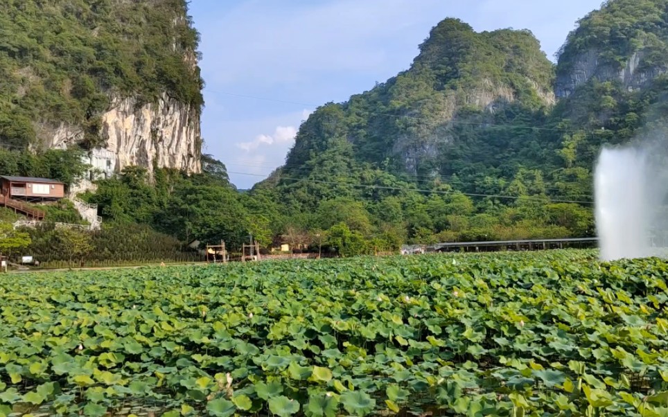 四方兄探英西峰林最大景区峰林晓镇,夏天来这里有点热,但玩户外运动还
