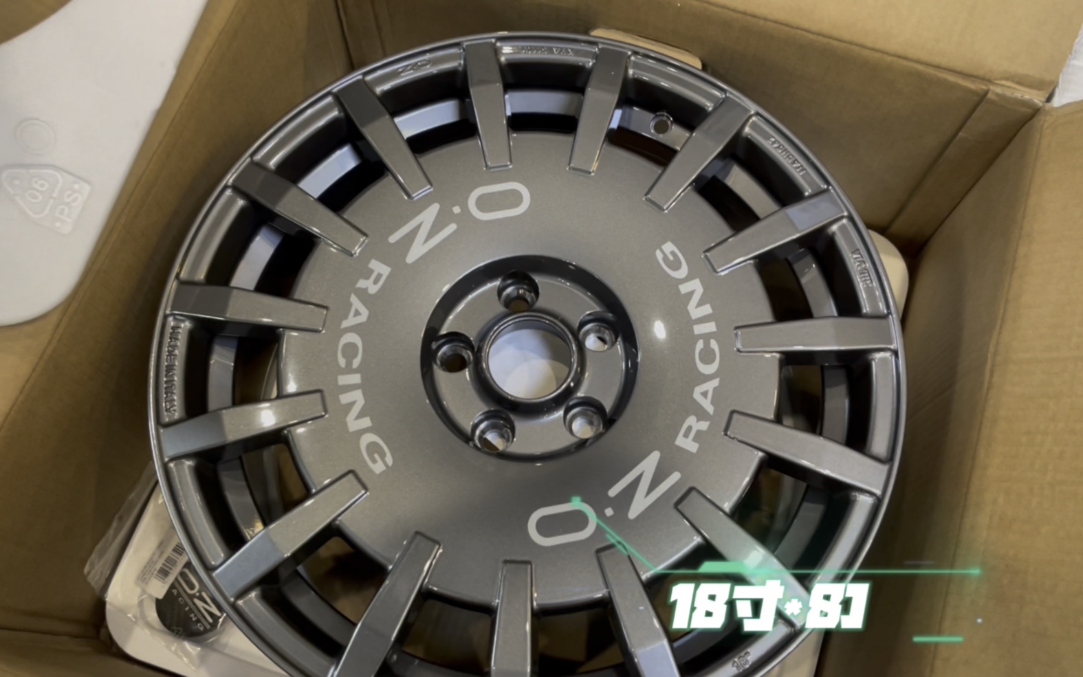 意大利oz rally racing 18寸轮毂到店