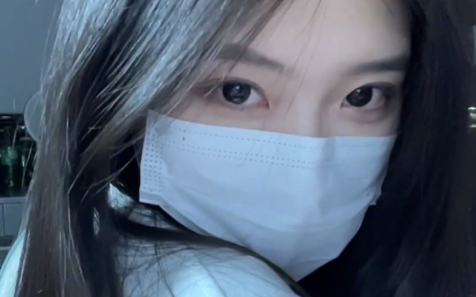 "据说爱人的眼里藏着第九大洋"