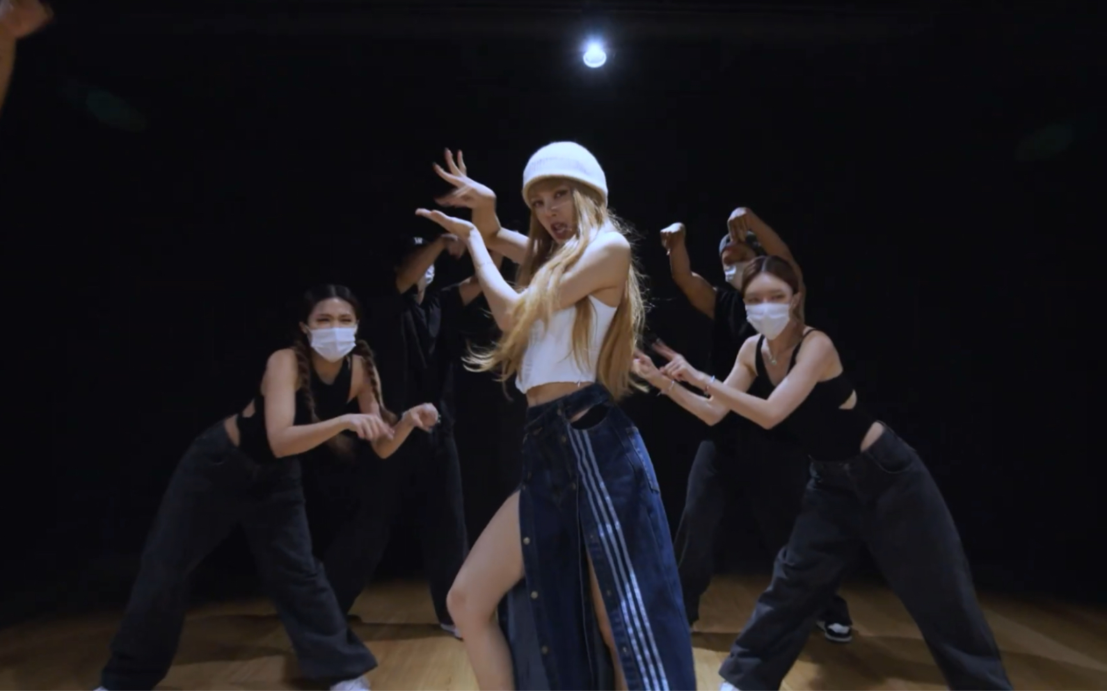 blackpink lisa-money舞蹈练习室公开