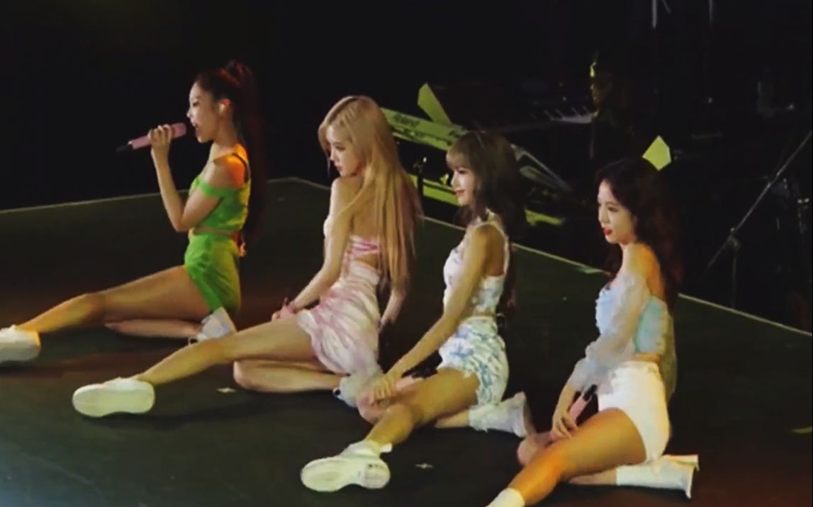 blackpink大阪表演foreveryoung劲歌热舞表演的姑娘们