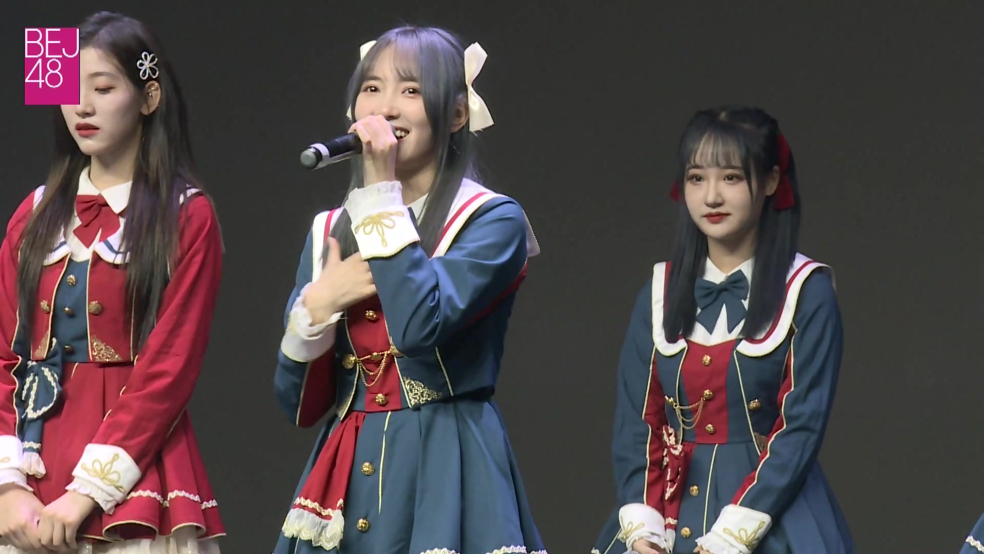 彼此的未来壹空间剧场公演首演第一场mc1对回归公演的期待和感受