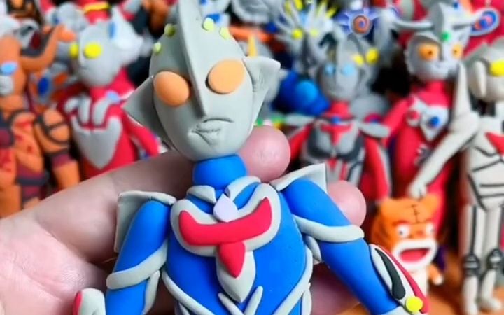 如何用粘土制作奈克瑟斯奥特曼