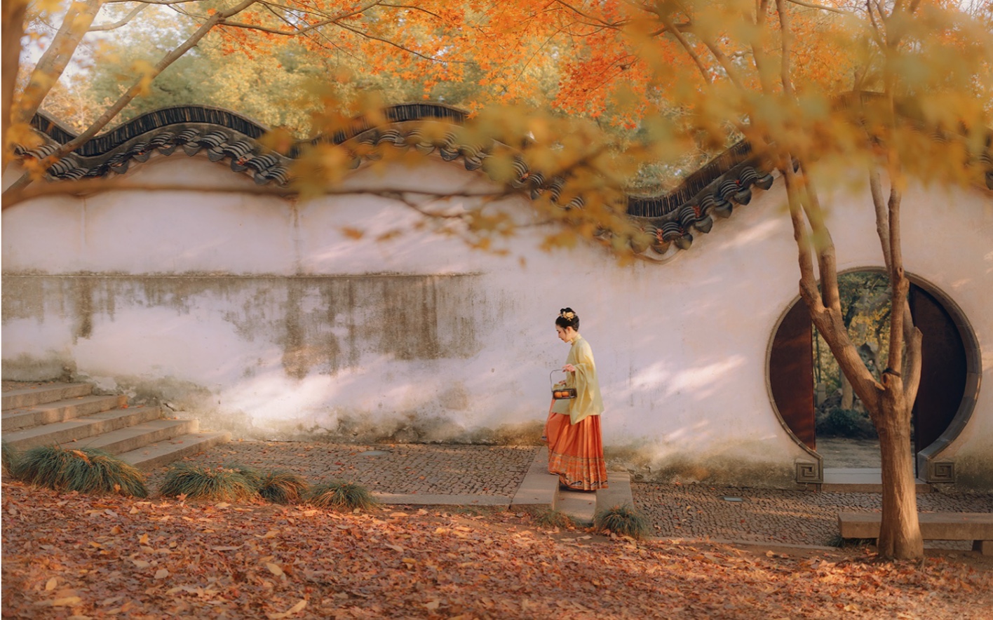 客片赏--秋意阑珊 层林尽染   汉服mv古风摄影