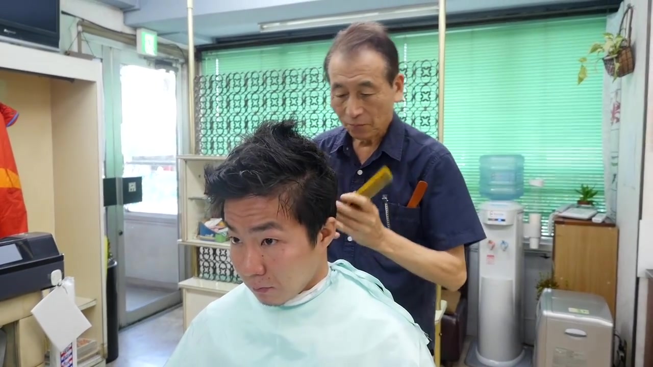 日本理发体验 Barber 梅花堂 Baikadou (2 TAKES!)哔哩哔哩bilibili