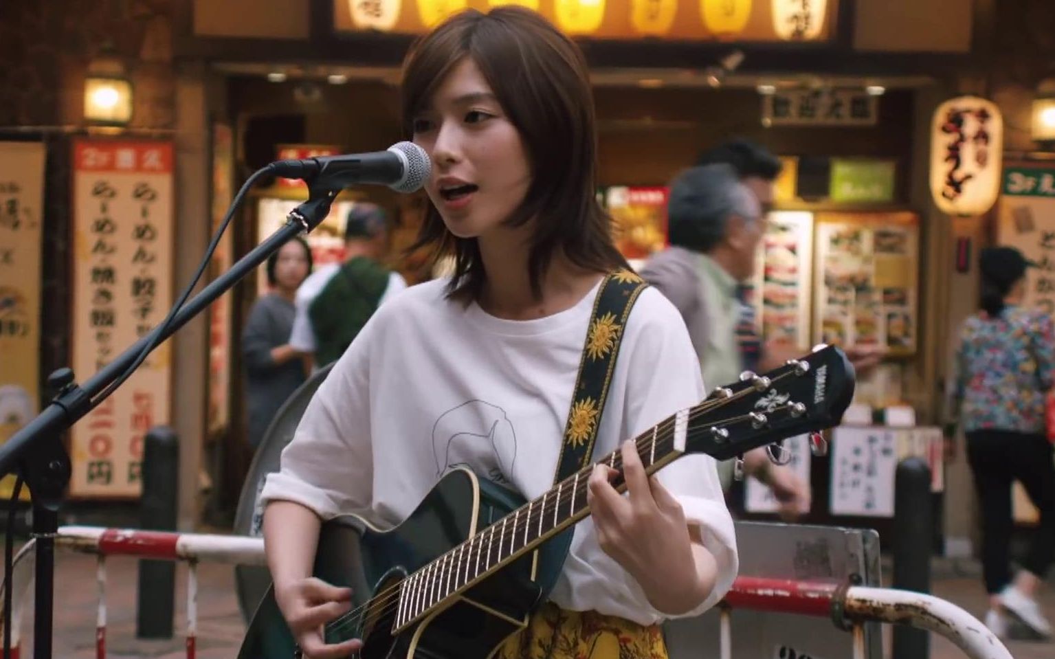 甜美可爱的街头弹唱 / 白石圣(shino)「ロンリー」福冈恋爱白书14