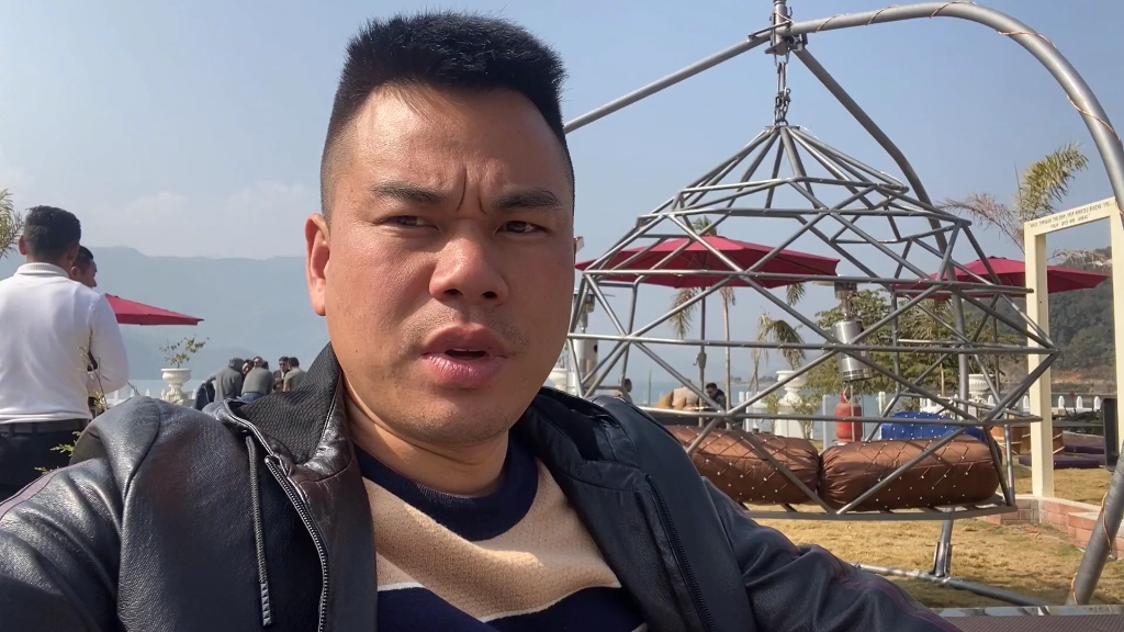 小王在尼泊尔讲述美女苏扎达的真实人生