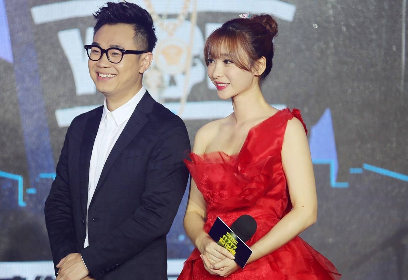 大鹏为柳岩写信后柳岩感动12字回应网友羡慕大鹏