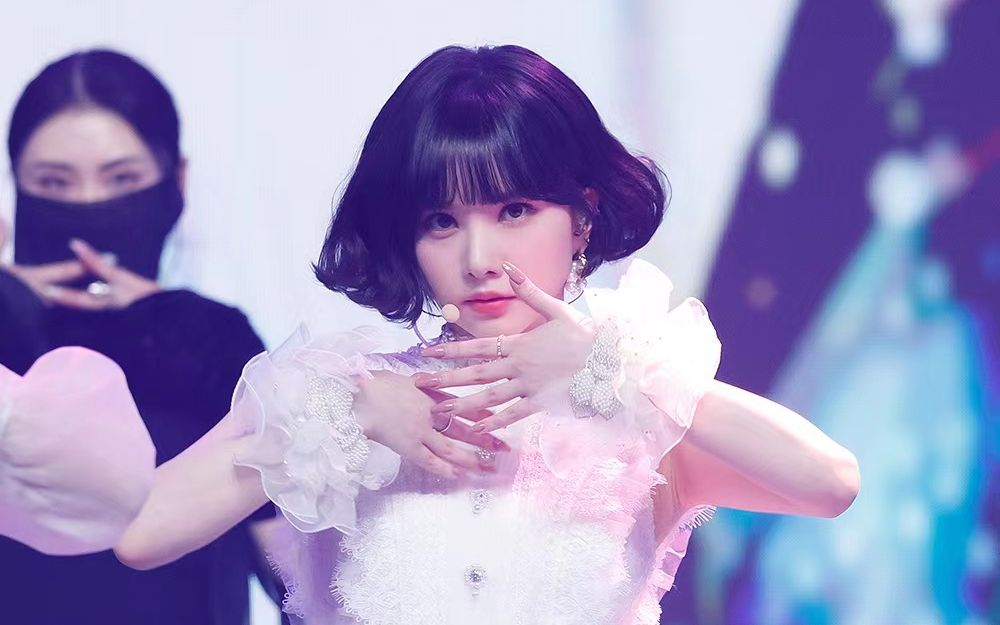 【哔哔姬丁恩妃】短发即巅峰 安利人间初恋系短发天花板小河