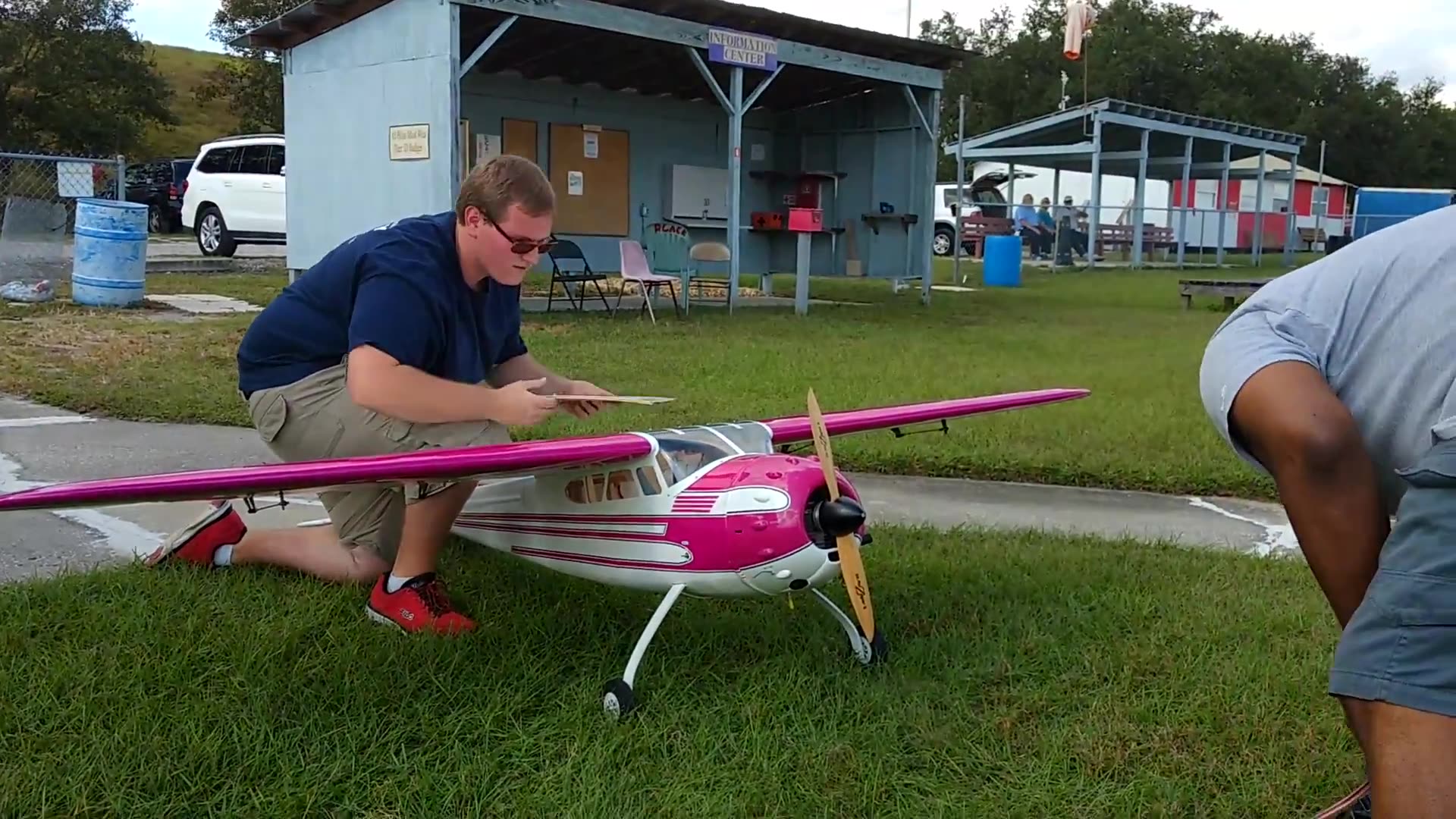 【航模】107寸ecomrc出品塞斯纳cessna195像真机