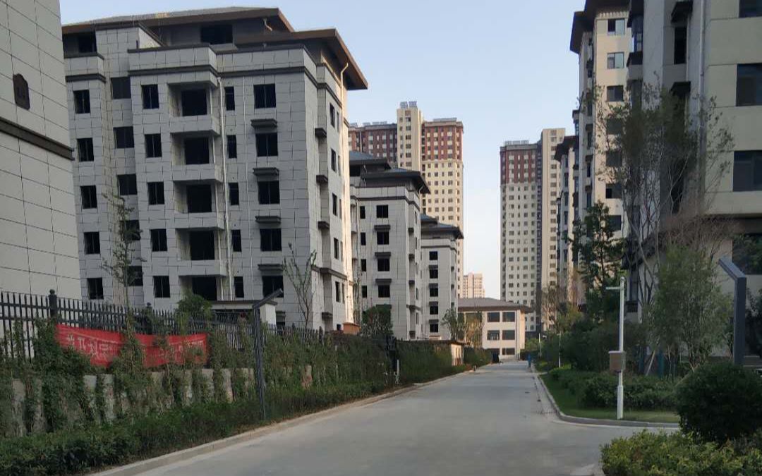 梁山名仕城15#楼测量