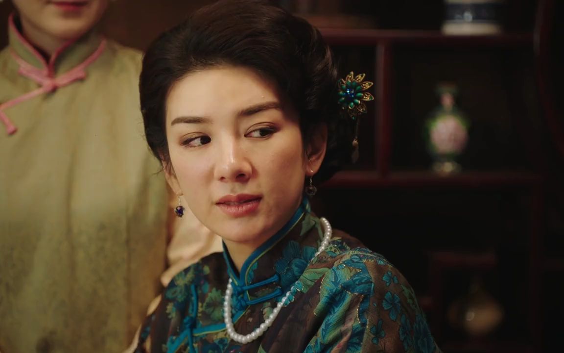 斗香:老爷真贴心!刚回家就给夫人送人参,让她好好补身体