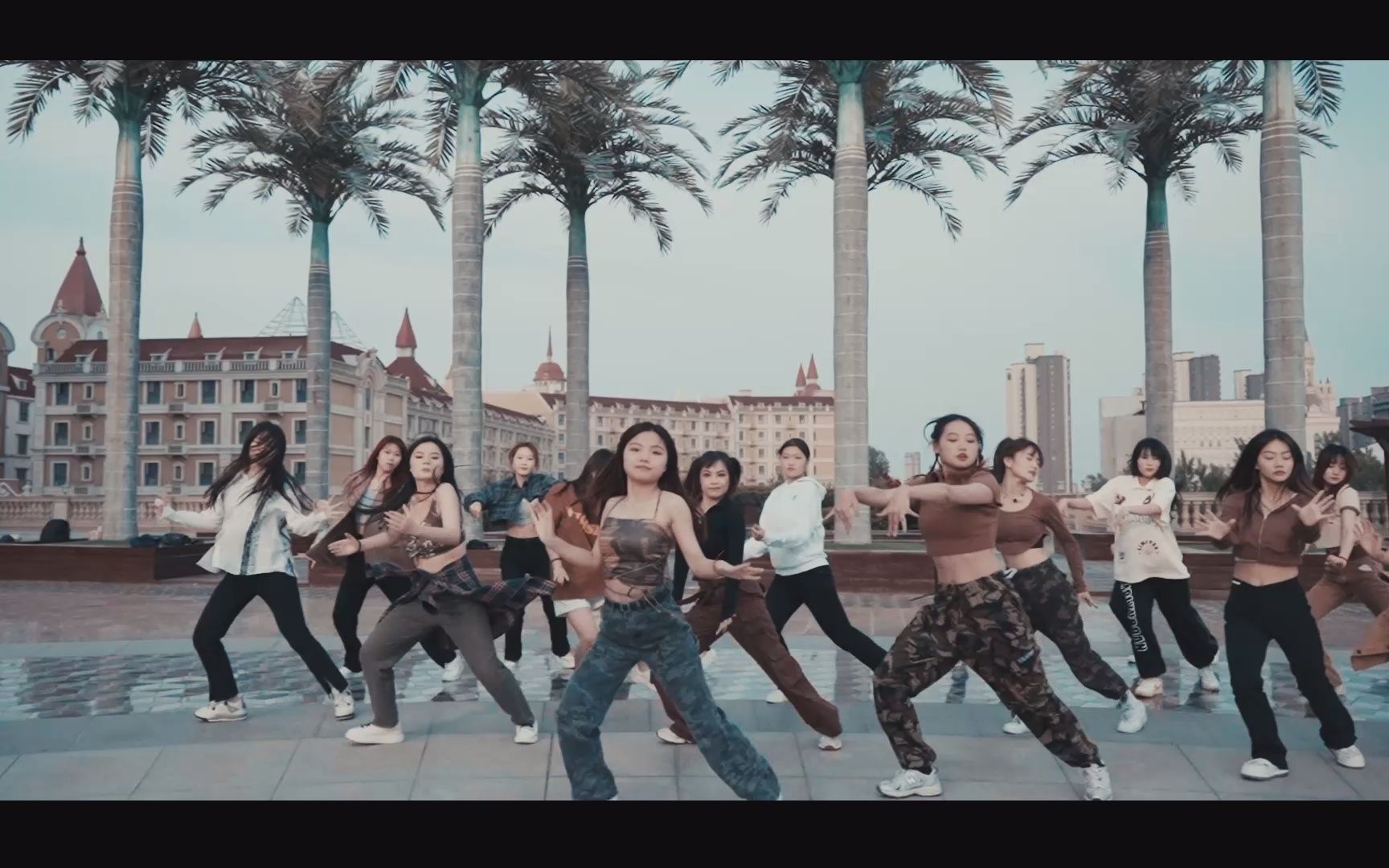 erestop西亚斯魅舞团