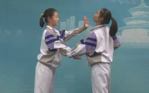 Скачать видео: 女子自卫防身术格挡（八一学校）