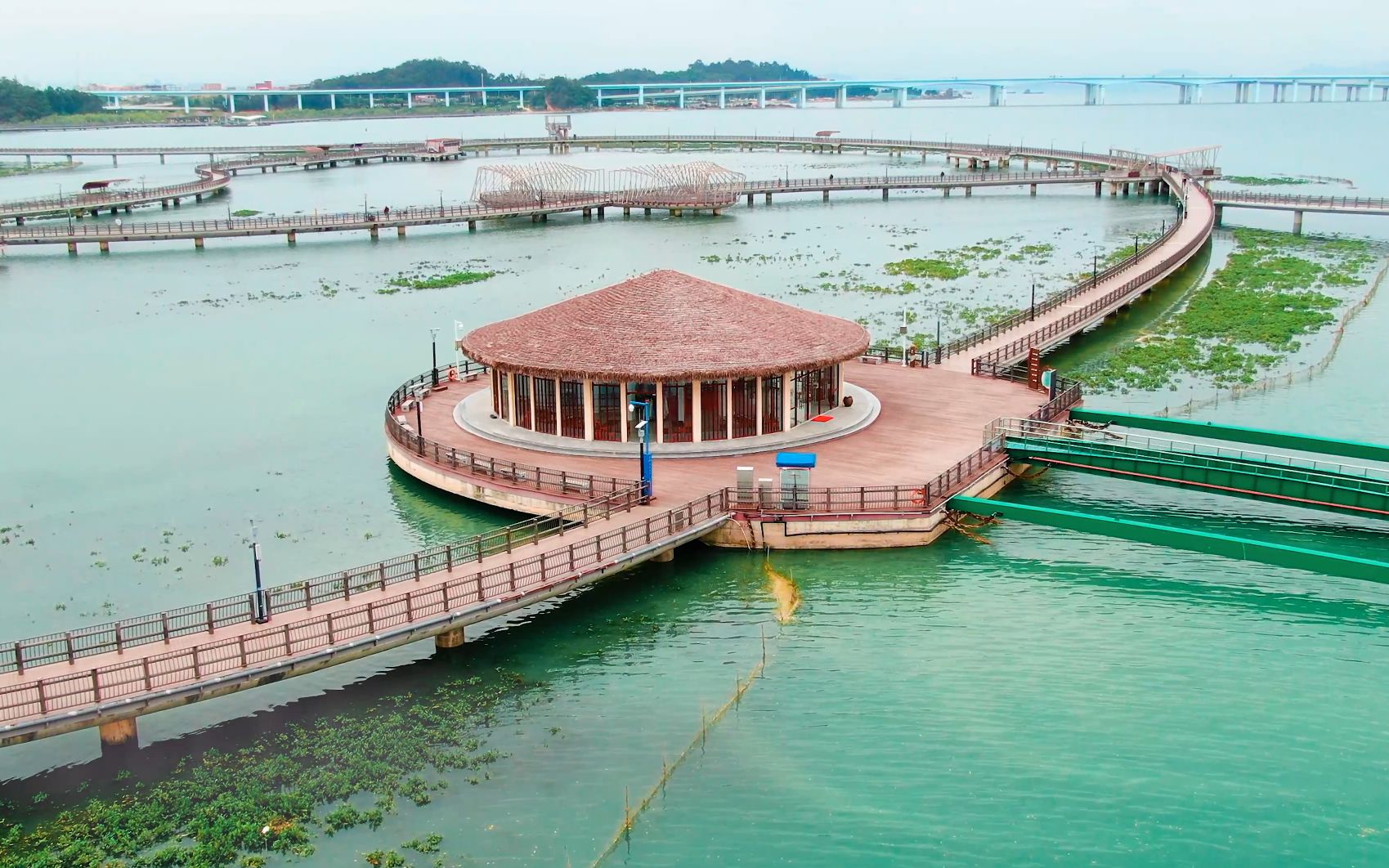 航拍厦门新晋升的海景湿地公园,是春日踏青,夏令营之旅的好去处哔哩哔哩bilibili