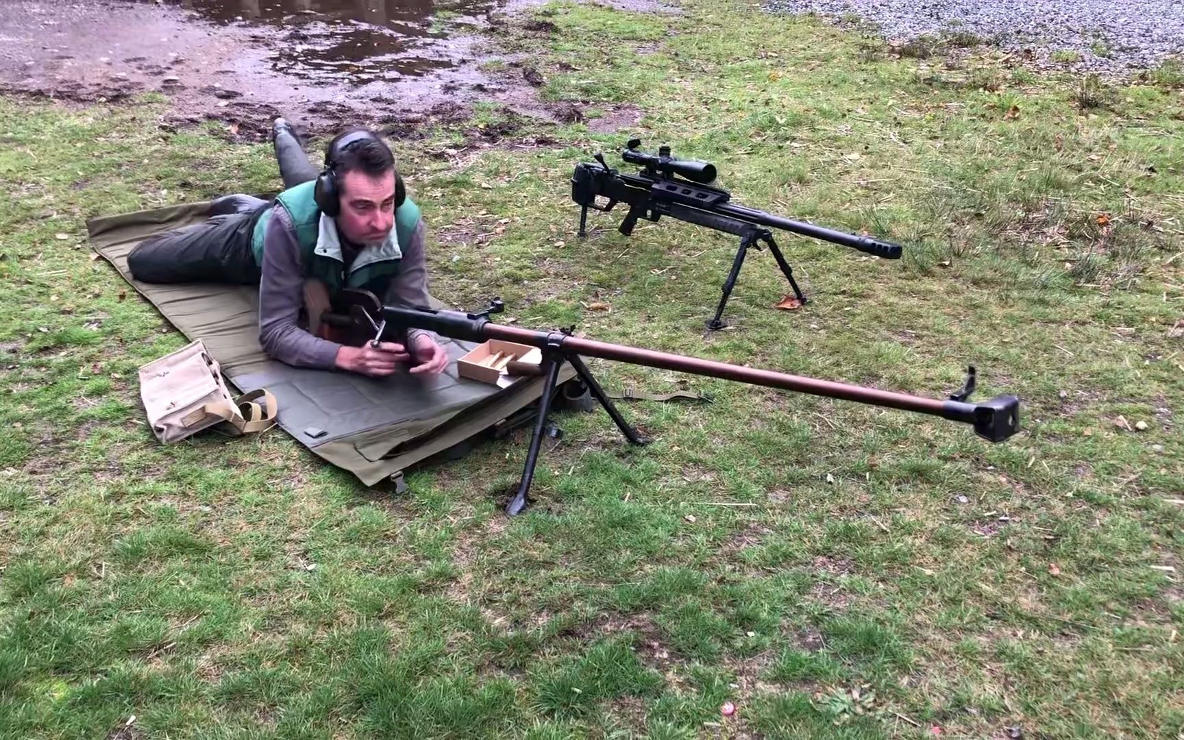 苏联ptrd 41 14.5 x 114mm口径的反坦克步枪射击