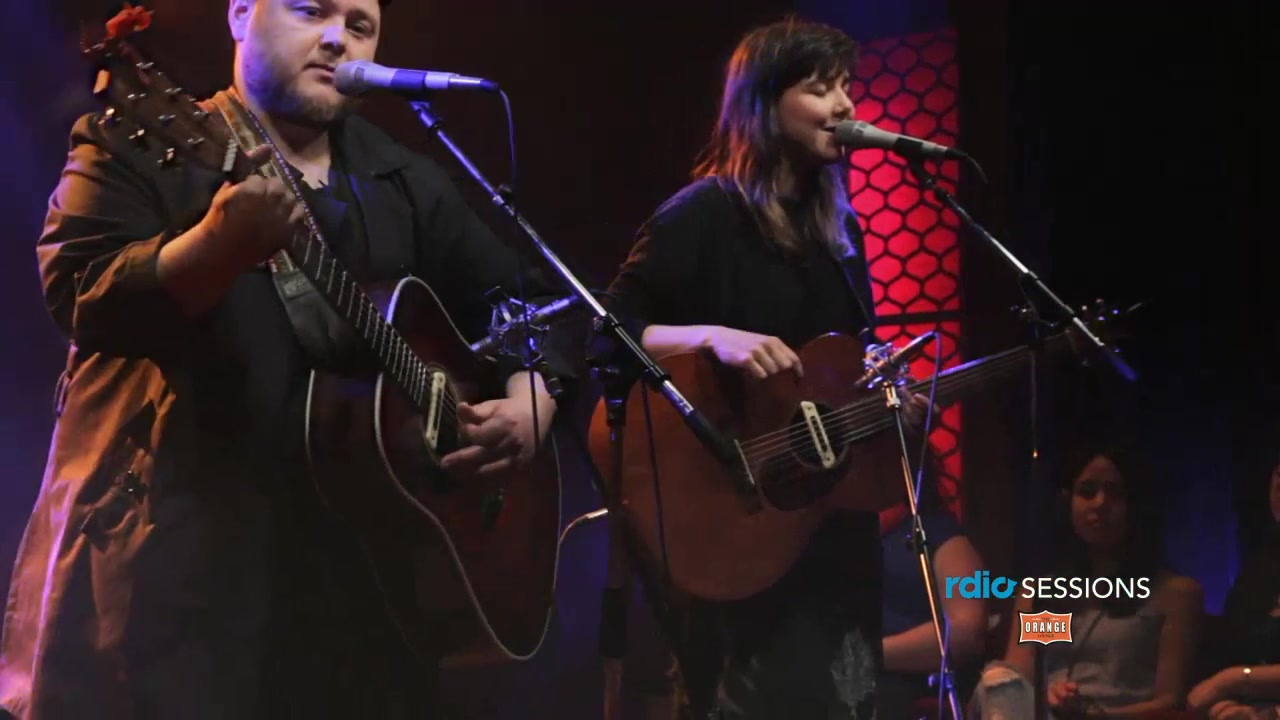 [图]Of Monsters and Men - Crystals (Live at Orange Lounge)