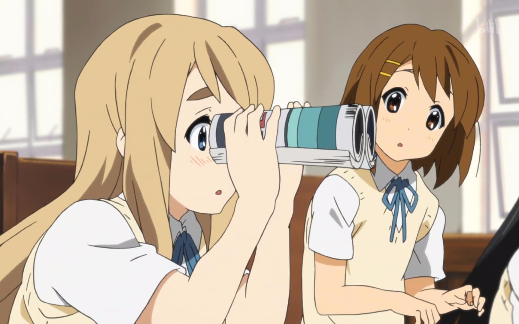 轻音少女紬大小姐我并没有橘里橘气我只是单纯的感觉到女孩子之间正好